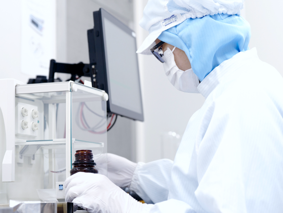 厳格な原料／資材管理